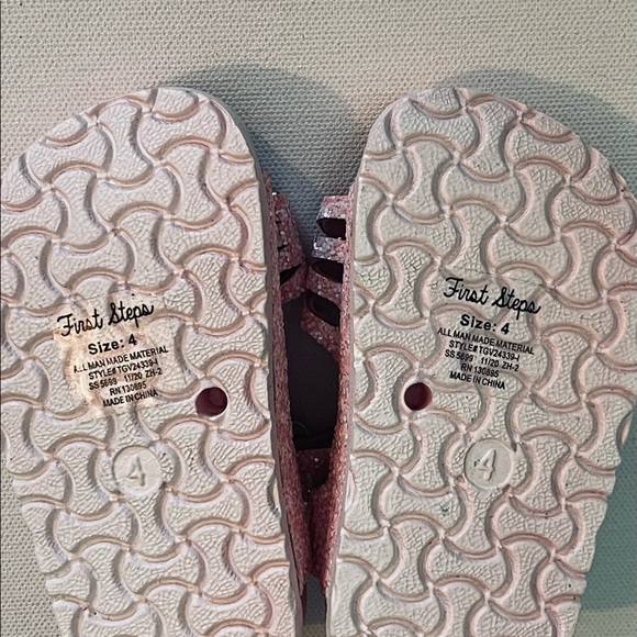 First steps by stepping stones pink/rainbow glitter sandals - Picture 3 of 7